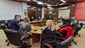 СЕДНИЦА ОРГАНИЗАЦИОНОГ ОДБОРА У ВРАЊУ: Одложен фестивал “Врањска градска песма” СЕДНИЦА ОРГАНИЗАЦИОНОГ ОДБОРА У ВРАЊУ: Одложен фестивал “Врањска градска песма”