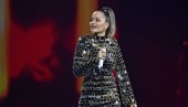 RITA ORA IZBAČENA IZ ŠOUA: Zbog neodgovornog ponašanja i kršenja mera samoizolacije RITA ORA IZBAČENA IZ ŠOUA: Zbog neodgovornog ponašanja i kršenja mera samoizolacije