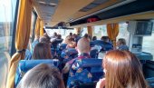 СРБИ КРЕНУЛИ НА ПРОДУЖЕНИ ВИКЕНД: Пуни аутобуси који воде пут Златибора и Златара СРБИ КРЕНУЛИ НА ПРОДУЖЕНИ ВИКЕНД: Пуни аутобуси који воде пут Златибора и Златара