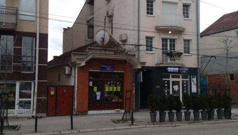 ВЛАСНИК ВИЛЕ ЈЕЛЕНА УБИЈЕН НА ТРОТОАРУ: Нови детаљи ликвидације у Крагујевцу, полиција трага за убицом ВЛАСНИК ВИЛЕ ЈЕЛЕНА УБИЈЕН НА ТРОТОАРУ: Нови детаљи ликвидације у Крагујевцу, полиција трага за убицом