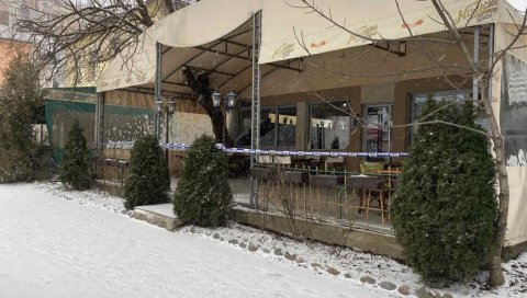 ПОСЛЕ НОЖА, ОДЈЕКНУО ХИТАЦ: Нови детаљи крвавог обрачуна у каферу Парк у Беранама ПОСЛЕ НОЖА, ОДЈЕКНУО ХИТАЦ: Нови детаљи крвавог обрачуна у каферу Парк у Беранама