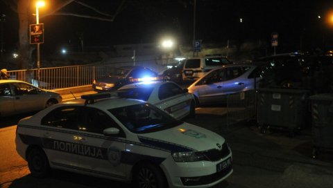 КОМУНАЛЦИ РАСТУРИЛИ ЖУРКУ У БЕОГРАДУ: 70 људи се забављало у центру престонице упркос мерама! КОМУНАЛЦИ РАСТУРИЛИ ЖУРКУ У БЕОГРАДУ: 70 људи се забављало у центру престонице упркос мерама!