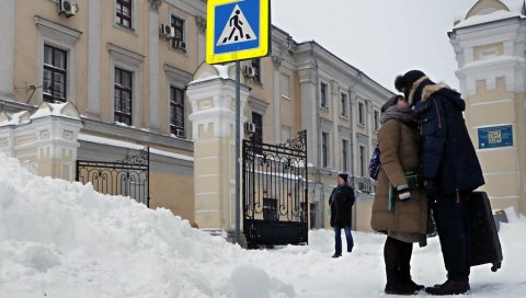 МОСКВА ПОЛАКО ИЗЛАЗИ ИЗ ЕПИДЕМИЈЕ? Градске власти најавиле укидање још неких ограничења МОСКВА ПОЛАКО ИЗЛАЗИ ИЗ ЕПИДЕМИЈЕ? Градске власти најавиле укидање још неких ограничења