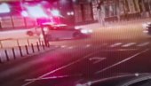 ЧУЈУ СЕ ПУЦЊИ ИЗ ПИШТОЉА: Нови снимак убиства Николе Зечевића у Крагујевцу (ВИДЕО) ЧУЈУ СЕ ПУЦЊИ ИЗ ПИШТОЉА: Нови снимак убиства Николе Зечевића у Крагујевцу (ВИДЕО)