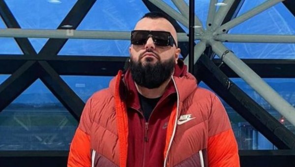 ЗАПАЉЕН ЏИП БУБЕ КОРЕЛИЈА: Нови инцидент повезан са познатим репером, полиција истражује случај ЗАПАЉЕН ЏИП БУБЕ КОРЕЛИЈА: Нови инцидент повезан са познатим репером, полиција истражује случај