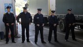 НАСТАВАК ПРОГОНА СРБА СА КОСМЕТА: На Јарињу ухапшен Србољуб Веселиновић (80) НАСТАВАК ПРОГОНА СРБА СА КОСМЕТА: На Јарињу ухапшен Србољуб Веселиновић (80)