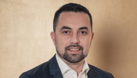 ПОБЕДИЋУ И ОПОЗИЦИЈУ И НЕПРАВДУ: Борис Јеринић, градоначелник Добоја и кандидат СНСД на поновљеним локалним изборима ПОБЕДИЋУ И ОПОЗИЦИЈУ И НЕПРАВДУ: Борис Јеринић, градоначелник Добоја и кандидат СНСД на поновљеним локалним изборима