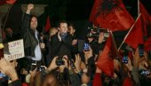 ЈОШ БРОЈЕ ГЛАСОВЕ ДИЈАСПОРЕ: Америка пожурује Куртија да састави кабинет ЈОШ БРОЈЕ ГЛАСОВЕ ДИЈАСПОРЕ: Америка пожурује Куртија да састави кабинет