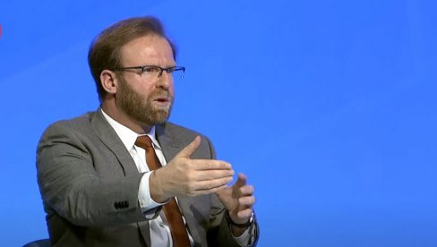 ОД ПОЧЕТКА АГРЕСИВНО: Абази - Мини Шенген је мртав, мењамо платформу, поменуо Прешево, Бујановац и Медвеђу, чак и Рашку област ОД ПОЧЕТКА АГРЕСИВНО: Абази - Мини Шенген је мртав, мењамо платформу, поменуо Прешево, Бујановац и Медвеђу, чак и Рашку област
