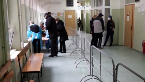 ВАКЦИНАЦИЈА У ВРШЦУ: Осим кинеског цепива, сада је на располагању и руска вакцина ВАКЦИНАЦИЈА У ВРШЦУ: Осим кинеског цепива, сада је на располагању и руска вакцина