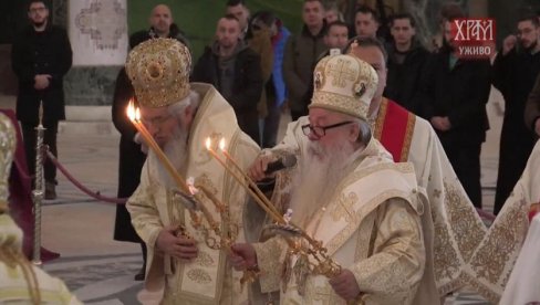 ОВО ЈЕ ИСТОРИЈСКИ САБОР Хризостом: Нека нас Свети Сава инспирише Духом Светим да изаберемо патријарха српског ОВО ЈЕ ИСТОРИЈСКИ САБОР Хризостом: Нека нас Свети Сава инспирише Духом Светим да изаберемо патријарха српског