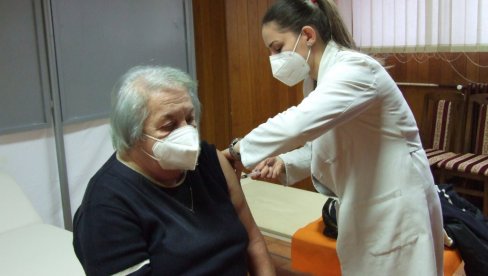 ИМУНИЗАЦИЈА У НЕГОТИНУ: Почиње вакцинација Фајзеровим цепивом ИМУНИЗАЦИЈА У НЕГОТИНУ: Почиње вакцинација Фајзеровим цепивом