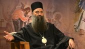 ОД ПАРТИБРЕЈКЕРСА ДО ЦЕПЕЛИНА: Ово је десет најдражих поп и рок песама патријарха Порфирија