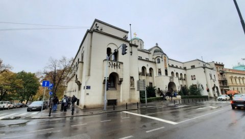 НАСИЉЕМ НАД ЈЕЗИКОМ ОТВАРАЈУ ВРАТА НЕМОРАЛУ СА ЗАПАДА: Нико од званичника није реаговао на захтев СПЦ да се суспендује пропис НАСИЉЕМ НАД ЈЕЗИКОМ ОТВАРАЈУ ВРАТА НЕМОРАЛУ СА ЗАПАДА: Нико од званичника није реаговао на захтев СПЦ да се суспендује пропис