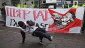 ОСУЂЕН НА 9 МЕСЕЦИ РОБИЈЕ: Премијер Шпаније осудио протесте поводом хапшења репера ОСУЂЕН НА 9 МЕСЕЦИ РОБИЈЕ: Премијер Шпаније осудио протесте поводом хапшења репера