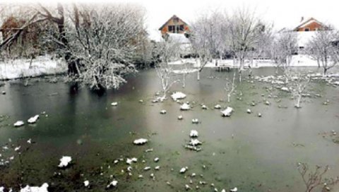 ФАБРИКА ЧУВА ОД ПОПЛАВА: Изградњом постројења у Батајници решиће се проблем отпадних вода у Земуну ФАБРИКА ЧУВА ОД ПОПЛАВА: Изградњом постројења у Батајници решиће се проблем отпадних вода у Земуну