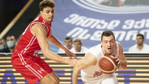 СРБИЈА ПРЕОКРЕНУЛА МИНУС 12: Анђушић и Петрушев водили Орлове до победе СРБИЈА ПРЕОКРЕНУЛА МИНУС 12: Анђушић и Петрушев водили Орлове до победе