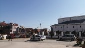 DETALJI HAPŠENJA U VRANJU: Za 200 do 600 evra vozili imigrante kroz Srbiju DETALJI HAPŠENJA U VRANJU: Za 200 do 600 evra vozili imigrante kroz Srbiju
