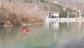 ЛИМ ПОПЛАВИО ПРИЈЕПОЉЕ: Водостај се зауставио на скоро четири метра, за сада стабилно ЛИМ ПОПЛАВИО ПРИЈЕПОЉЕ: Водостај се зауставио на скоро четири метра, за сада стабилно