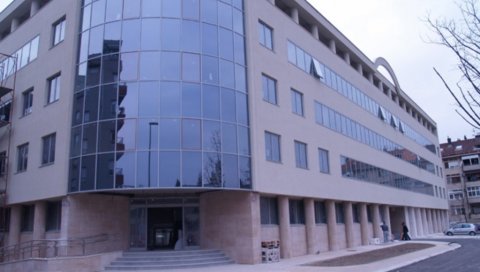 ФРОНТ НЕЋЕ БРЂАНИНА: Криза власти у Црној Гори кулминирала питањем избора шефа Управе полиције ФРОНТ НЕЋЕ БРЂАНИНА: Криза власти у Црној Гори кулминирала питањем избора шефа Управе полиције