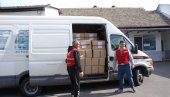 GRADSKA VLAST U SOMBORU POMAŽE NAJUGROŽENIJE: Paketi hrane u 15 naselja GRADSKA VLAST U SOMBORU POMAŽE NAJUGROŽENIJE: Paketi hrane u 15 naselja