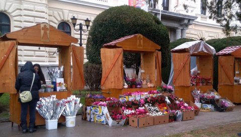ОСМОМАРТОВСКИ УЛИЧНИ БАЗАР: Почела подела продајних места на тргу у Великом Градишту ОСМОМАРТОВСКИ УЛИЧНИ БАЗАР: Почела подела продајних места на тргу у Великом Градишту