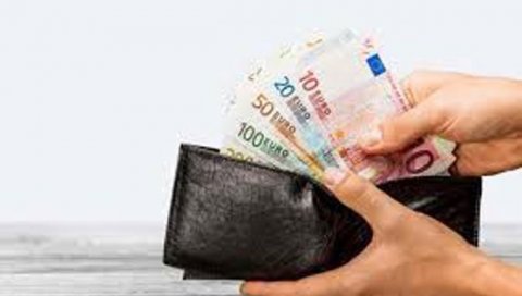 СВАКОМ ХРВАТУ СКОРО 1.500 ЕВРА: Пленковић – Бесповратна помоћ ЕУ 6,3 милијарде евра СВАКОМ ХРВАТУ СКОРО 1.500 ЕВРА: Пленковић – Бесповратна помоћ ЕУ 6,3 милијарде евра