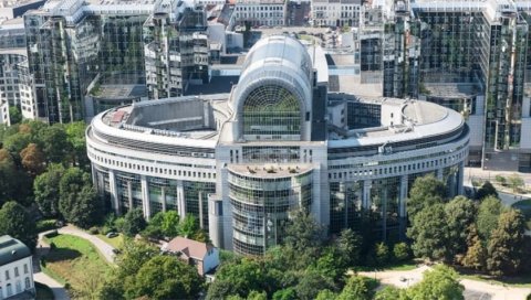 БРИНЕ ИХ И УТИЦАЈ ПЕКИНГА НА БЕОГРАД: Спољнополитички одбор ЕП о амандманима на извештај о Србији БРИНЕ ИХ И УТИЦАЈ ПЕКИНГА НА БЕОГРАД: Спољнополитички одбор ЕП о амандманима на извештај о Србији