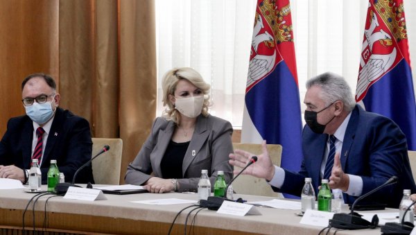 НЕПОЗНАТА СУДБИНА 4.000 СРБА: Србија почела израду закона о принудно несталим лицима у ратовима деведесетих НЕПОЗНАТА СУДБИНА 4.000 СРБА: Србија почела израду закона о принудно несталим лицима у ратовима деведесетих