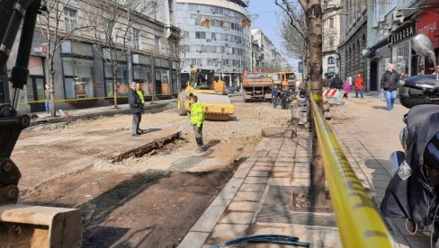 САОБРАЋАЈ КРОЗ КРАЉА МИЛАНА У ЧЕТВРТАК УВЕЧЕ: Екипе Београд пута вечерас и сутра поправљају асфалт САОБРАЋАЈ КРОЗ КРАЉА МИЛАНА У ЧЕТВРТАК УВЕЧЕ: Екипе Београд пута вечерас и сутра поправљају асфалт