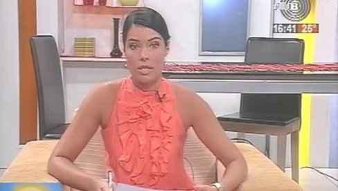 BEBA NIJE PREŽIVELA: Trudnu voditeljku tukao suprug - napustila posao i karijeru posle tragedije od pre nekoliko godina BEBA NIJE PREŽIVELA: Trudnu voditeljku tukao suprug - napustila posao i karijeru posle tragedije od pre nekoliko godina