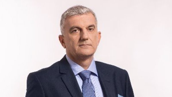 ОДЛОЖЕНА СМЕНА ДПС ДИРЕКТОРА: Скупштина акционара ЕПЦГ, коју је Влада заказала за данас, ипак неће бити одржана ОДЛОЖЕНА СМЕНА ДПС ДИРЕКТОРА: Скупштина акционара ЕПЦГ, коју је Влада заказала за данас, ипак неће бити одржана
