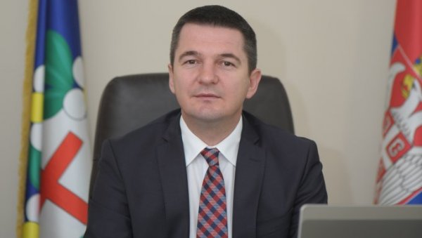 УКИДА СЕ ТЕРЕТНИ САОБРАЋАЈ: Почиње експропријација за саобраћајницу од Горњег Милановца до петље Таково УКИДА СЕ ТЕРЕТНИ САОБРАЋАЈ: Почиње експропријација за саобраћајницу од Горњег Милановца до петље Таково