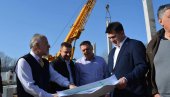СТИГЛЕ ПАРЕ У ЛОПАРЕ: Започела изградња хале захваљујући донацији Владе Србије СТИГЛЕ ПАРЕ У ЛОПАРЕ: Започела изградња хале захваљујући донацији Владе Србије