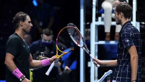 ATP MONTE KARLO: Medvedev izbačen sa turnira, Nadal strepi da je on sledeći (VIDEO+FOTO) ATP MONTE KARLO: Medvedev izbačen sa turnira, Nadal strepi da je on sledeći (VIDEO+FOTO)