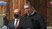 ВУЧИЋ САОПШТИО: Свим незапосленим Србима на Косову и Метохији по 200 евра ВУЧИЋ САОПШТИО: Свим незапосленим Србима на Косову и Метохији по 200 евра