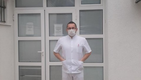 ЕПИДЕМИОЛОГ ВОЈИНОВИЋ УПОЗОРАВА: И они који су примили вакцину морају поштовати мере, далеко смо од колективног имунитета ЕПИДЕМИОЛОГ ВОЈИНОВИЋ УПОЗОРАВА: И они који су примили вакцину морају поштовати мере, далеко смо од колективног имунитета