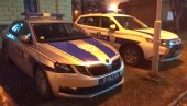 ПОЛИЦАЈЦИ УШЛИ У СТАН И ОСТАЛИ У ШОКУ: Старац из Владимираца крио читав арсенал оружја ПОЛИЦАЈЦИ УШЛИ У СТАН И ОСТАЛИ У ШОКУ: Старац из Владимираца крио читав арсенал оружја
