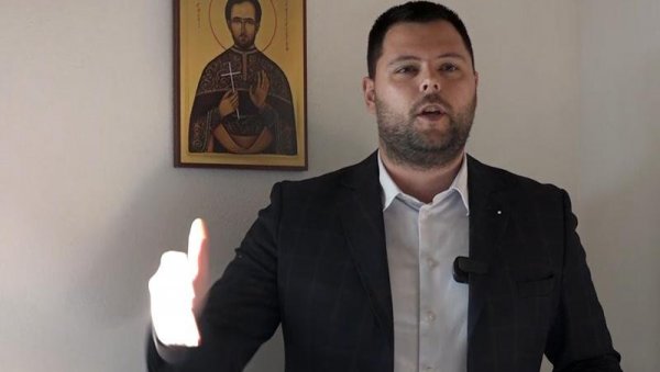 НАЈВЕЋА КОАЛИЦИЈА У ИСТОРИЈИ НИКШИЋА: Дај Боже да се браћа сложе, умноже и обоже НАЈВЕЋА КОАЛИЦИЈА У ИСТОРИЈИ НИКШИЋА: Дај Боже да се браћа сложе, умноже и обоже