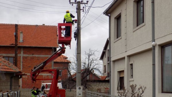 ИСКЉУЧЕЊА СТРУЈЕ У ЛЕСКОВЦУ: Реконструкција мреже и замена бројила