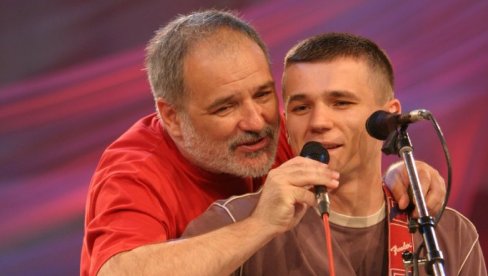 ПРОСТА ДУША СЛОВЕНСКА (2): Пророчки реквијем из срца вешца ПРОСТА ДУША СЛОВЕНСКА (2): Пророчки реквијем из срца вешца
