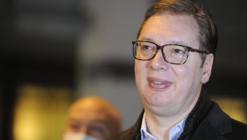 VUČIĆ SUTRA SA IZASLANIKOM KRALJA BAHREINA: Šeik Naser bin Hamad bin Isa Al Kalifa u dvodnevnoj poseti Srbiji VUČIĆ SUTRA SA IZASLANIKOM KRALJA BAHREINA: Šeik Naser bin Hamad bin Isa Al Kalifa u dvodnevnoj poseti Srbiji