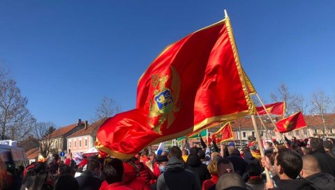ГАЗЕ ПРЕКО РЕЧИ ЛЕКАРА: Катанац стављен на још шест црногорских градова због непоштовања забрана ГАЗЕ ПРЕКО РЕЧИ ЛЕКАРА: Катанац стављен на још шест црногорских градова због непоштовања забрана