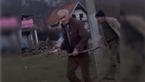 GAĐALI GA FLAŠAMA I KAMENICAMA: Skandal u Župi, pristalice DPS napale aktivistu Demokratske Crne Gore! GAĐALI GA FLAŠAMA I KAMENICAMA: Skandal u Župi, pristalice DPS napale aktivistu Demokratske Crne Gore!
