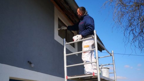 РЕКОНСТРУКЦИЈА СВЛАЧИОНИЦА: У Јагодинској општини почела изградња и реновирање фудбалских просторија РЕКОНСТРУКЦИЈА СВЛАЧИОНИЦА: У Јагодинској општини почела изградња и реновирање фудбалских просторија