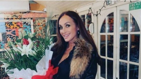 НЕ ВОЛИМ ДА МЕ СПАЈАЈУ СА ПРЕЗИМЕНОМ ЂОГАНИ: Слађа проговорила о каријери и промени посла НЕ ВОЛИМ ДА МЕ СПАЈАЈУ СА ПРЕЗИМЕНОМ ЂОГАНИ: Слађа проговорила о каријери и промени посла
