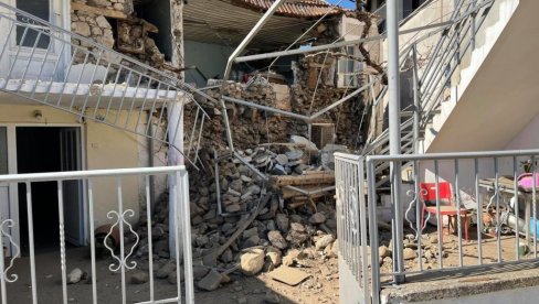 УСКОРО ПОВРАТАК У ДОМОВЕ? Пола године од земљотреса на Банији обнову чека 3.000 кућа УСКОРО ПОВРАТАК У ДОМОВЕ? Пола године од земљотреса на Банији обнову чека 3.000 кућа