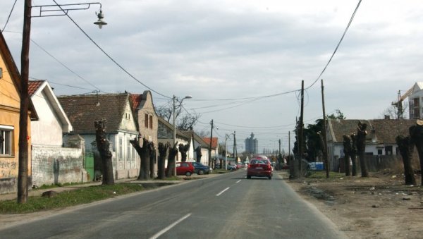 БЕЗ АДРЕСЕ ЧАК ТРЕЋИНА ГРАЂАНА: Од почетка пројекта 120 општина завршило посао и доделило називе неименованим улицама БЕЗ АДРЕСЕ ЧАК ТРЕЋИНА ГРАЂАНА: Од почетка пројекта 120 општина завршило посао и доделило називе неименованим улицама