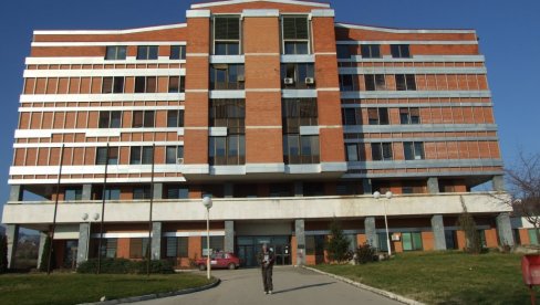 СВЕ ВИШЕ ЗАРАЖЕНИХ: Епидемија и имунизација на подручју Пиротског округа СВЕ ВИШЕ ЗАРАЖЕНИХ: Епидемија и имунизација на подручју Пиротског округа