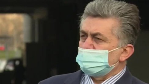 СА СКИЈАЛИШТА И ЖУРКИ ПРАВО У АРЕНУ! Батножић - Код нас су тешки пацијенти са обостраном упалом плућа СА СКИЈАЛИШТА И ЖУРКИ ПРАВО У АРЕНУ! Батножић - Код нас су тешки пацијенти са обостраном упалом плућа